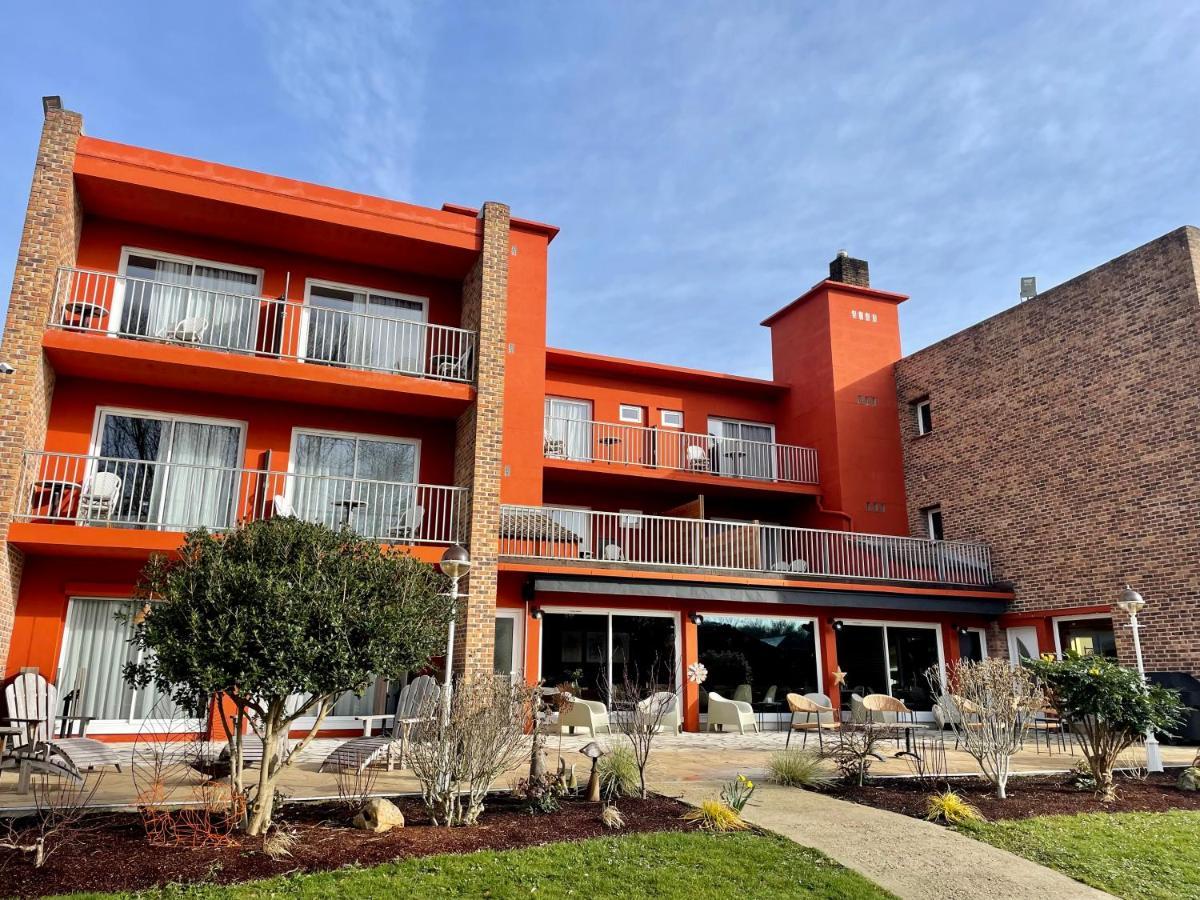 Montigny  Logis Hotel & Restaurant - Le Relais De Montigny מראה חיצוני תמונה
